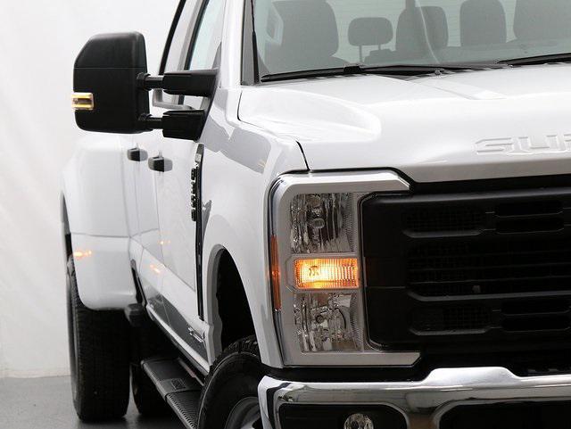 new 2025 Ford F-350 car, priced at $70,645