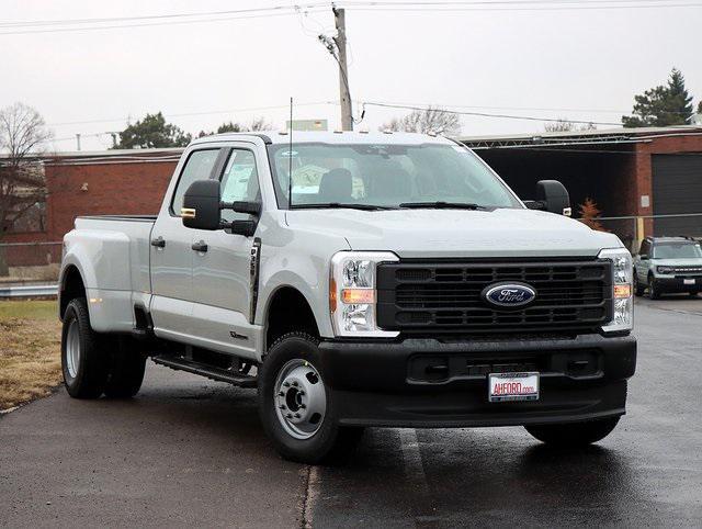 new 2025 Ford F-350 car, priced at $70,325