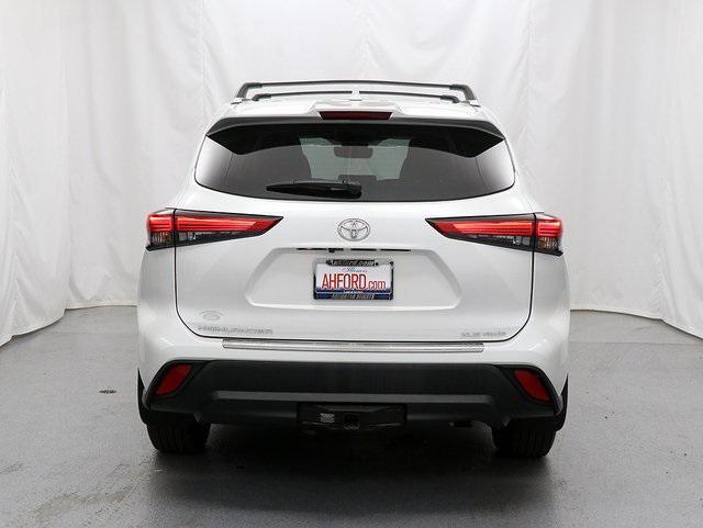used 2023 Toyota Highlander car, priced at $37,407