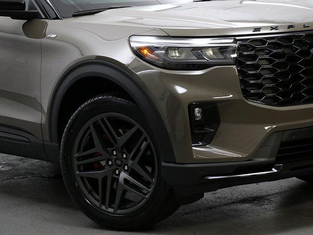 new 2026 Ford Explorer car, priced at $51,281