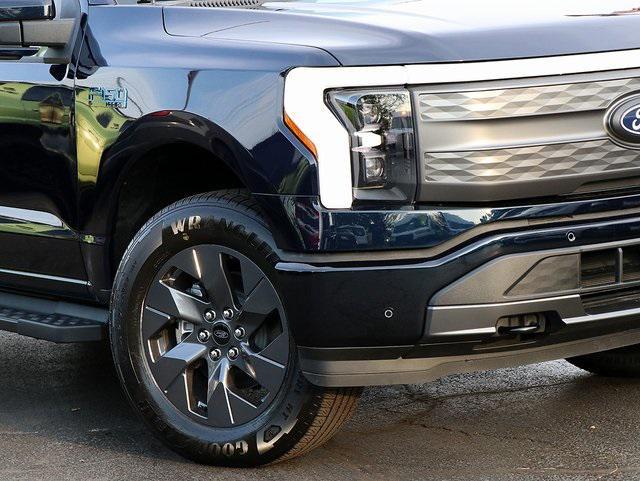 new 2024 Ford F-150 Lightning car, priced at $65,077