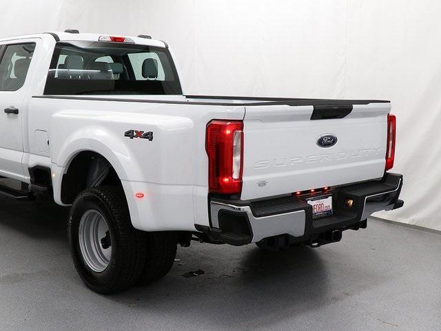 new 2025 Ford F-350 car, priced at $68,920