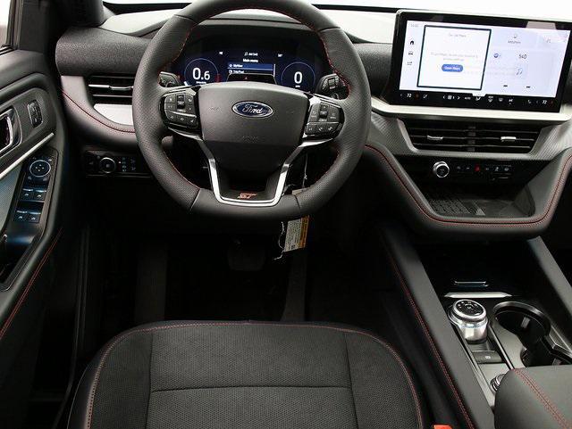 new 2025 Ford Explorer car, priced at $58,771