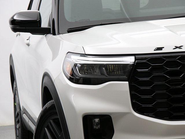 new 2025 Ford Explorer car, priced at $58,771