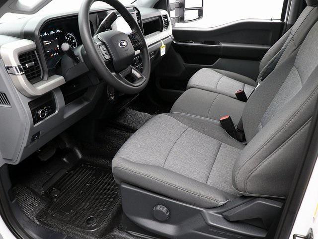 new 2025 Ford F-250 car, priced at $55,765