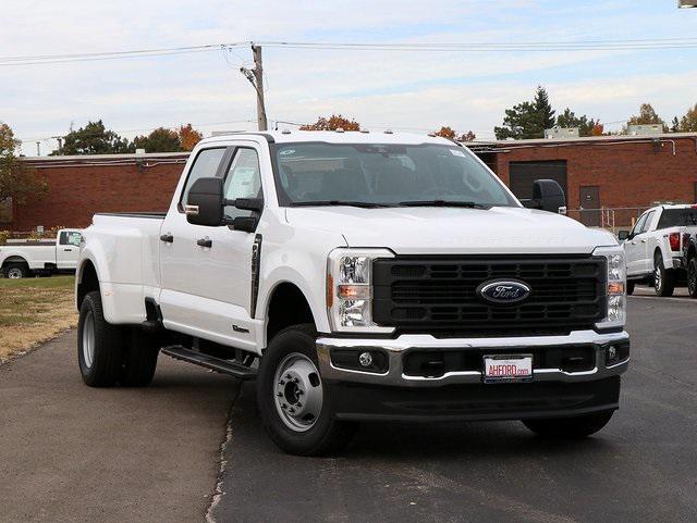 new 2024 Ford F-350 car, priced at $65,565