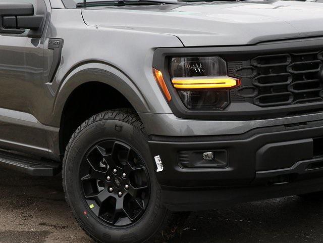 new 2024 Ford F-150 car, priced at $50,290