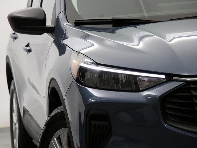 new 2025 Ford Escape car, priced at $28,965