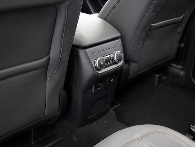 new 2025 Ford Explorer car, priced at $48,520
