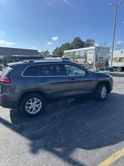 used 2018 Jeep Cherokee car, priced at $15,000