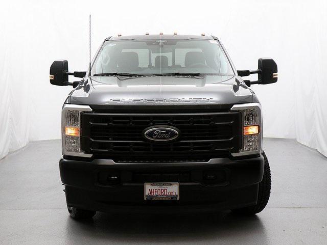 new 2025 Ford F-350 car, priced at $70,140