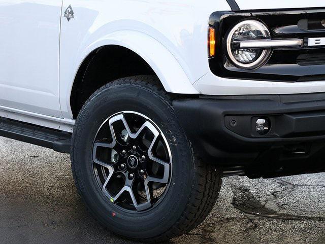 new 2024 Ford Bronco car, priced at $52,886