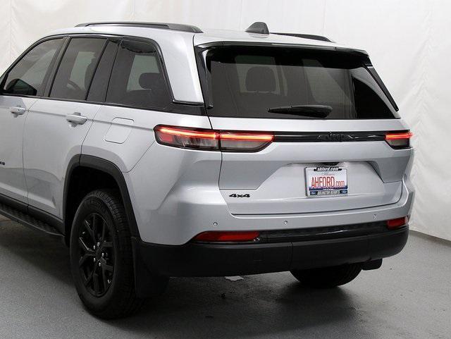 used 2024 Jeep Grand Cherokee car, priced at $35,967