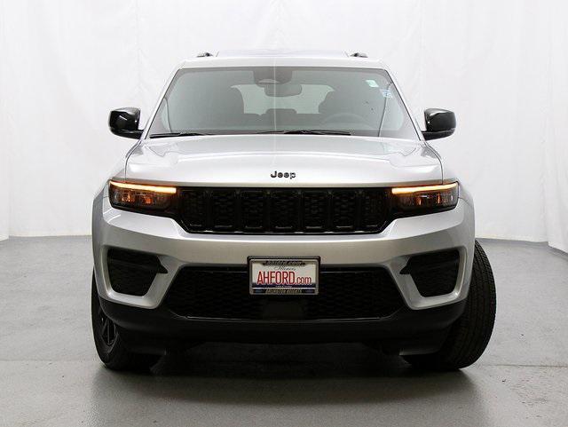 used 2024 Jeep Grand Cherokee car, priced at $35,967
