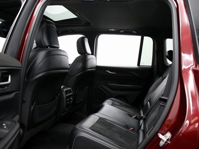 used 2024 Jeep Grand Cherokee car, priced at $33,459