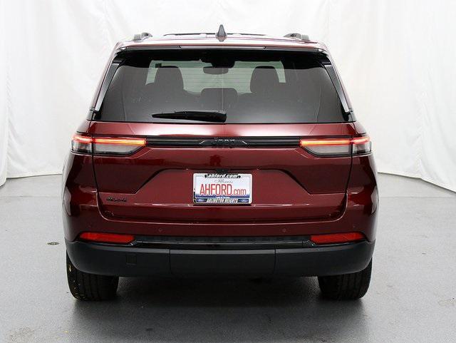 used 2024 Jeep Grand Cherokee car, priced at $33,459