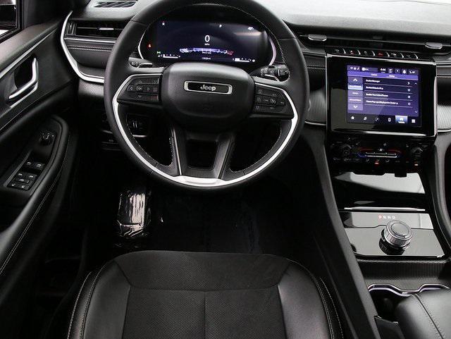 used 2024 Jeep Grand Cherokee car, priced at $33,459