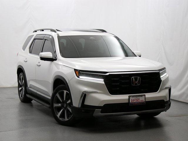 used 2024 Honda Pilot car, priced at $43,539