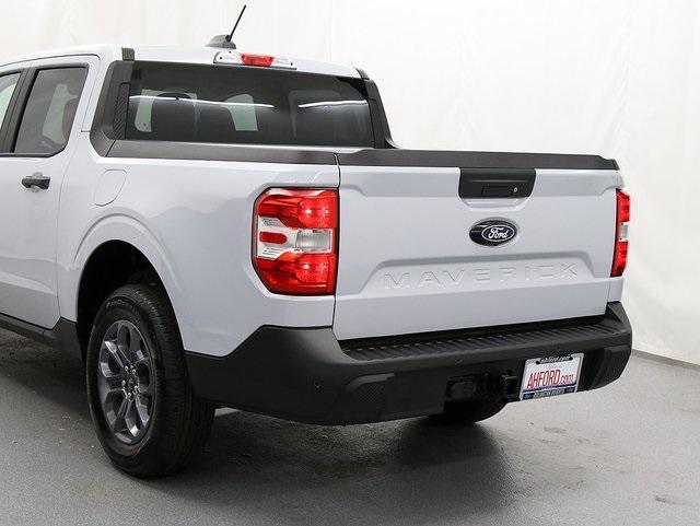 new 2025 Ford Maverick car, priced at $37,076