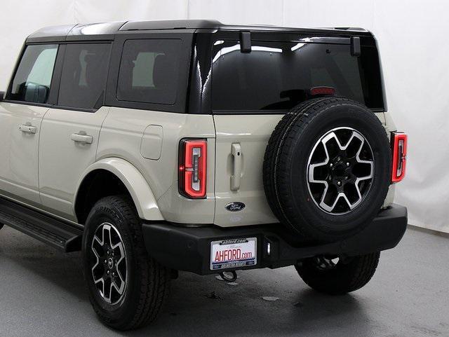 new 2025 Ford Bronco car, priced at $52,275