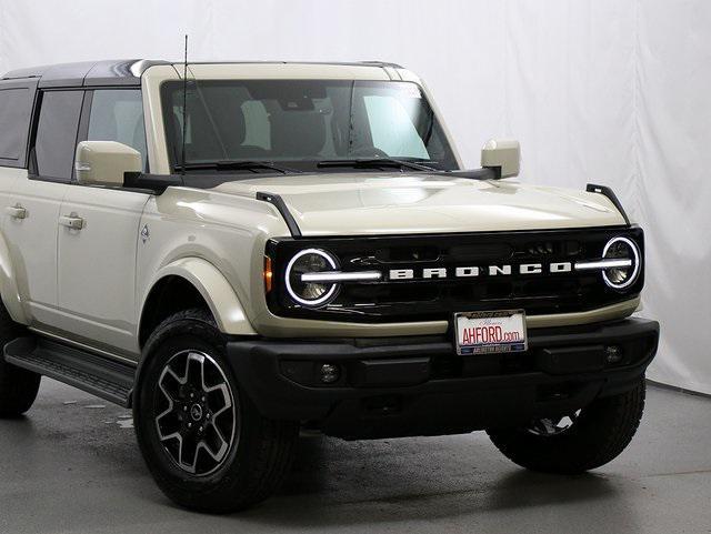 new 2025 Ford Bronco car, priced at $52,275