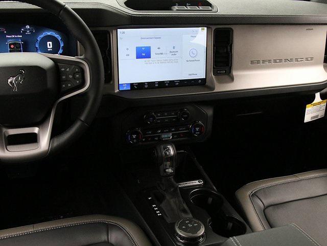 new 2025 Ford Bronco car, priced at $49,885