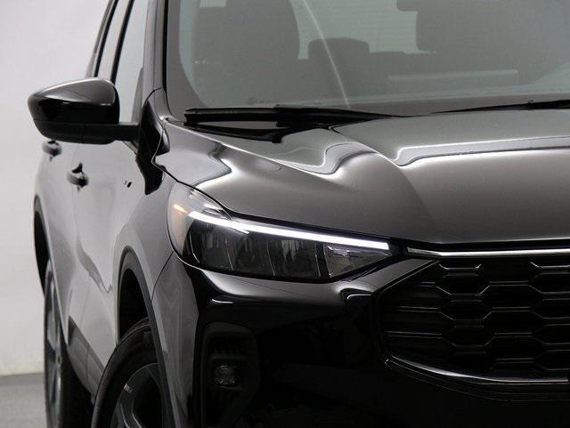 new 2025 Ford Escape car, priced at $30,841