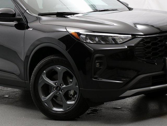 new 2025 Ford Escape car, priced at $30,841