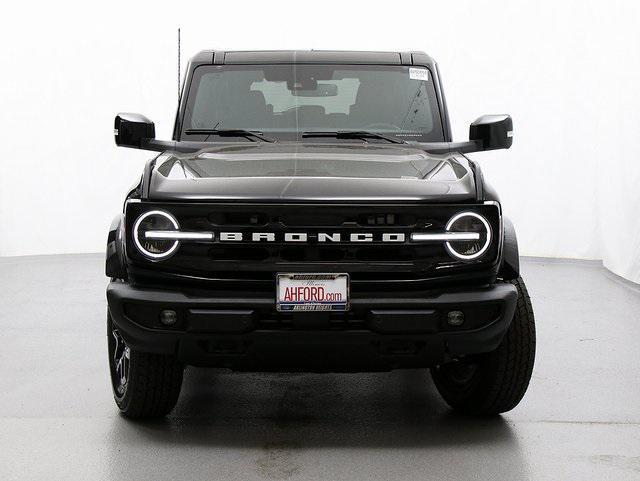 new 2025 Ford Bronco car, priced at $51,910