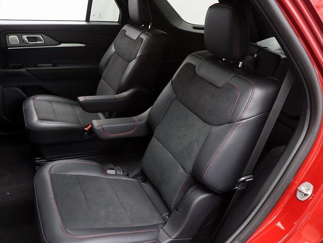 new 2025 Ford Explorer car, priced at $59,188