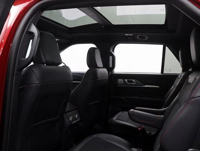 new 2025 Ford Explorer car, priced at $59,188