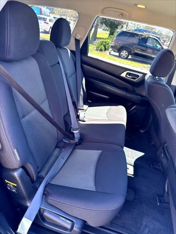 used 2020 Nissan Pathfinder car, priced at $15,977