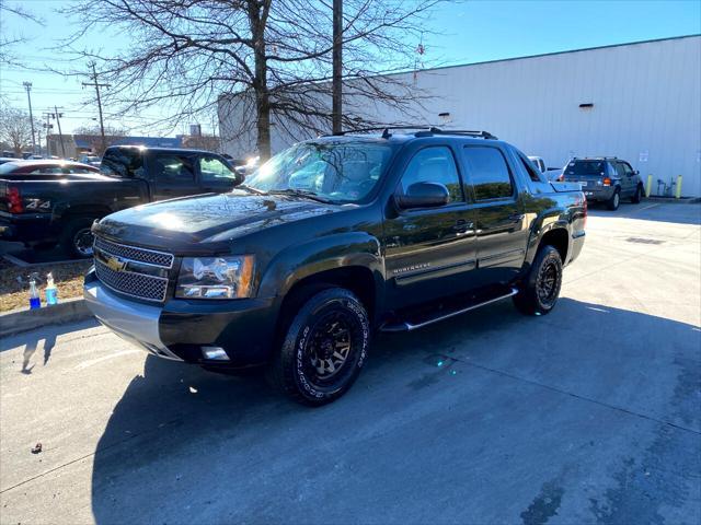 used 2013 Chevrolet Avalanche car, priced at $19,999