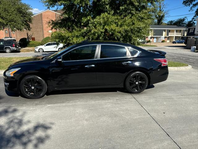 used 2014 Nissan Altima car, priced at $7,688