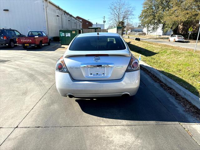 used 2011 Nissan Altima Hybrid car, priced at $5,999