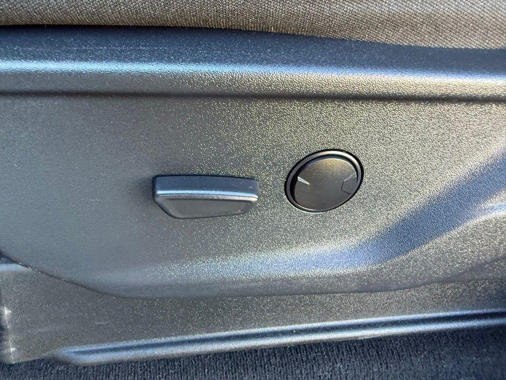 used 2024 Ford F-250 car, priced at $55,607