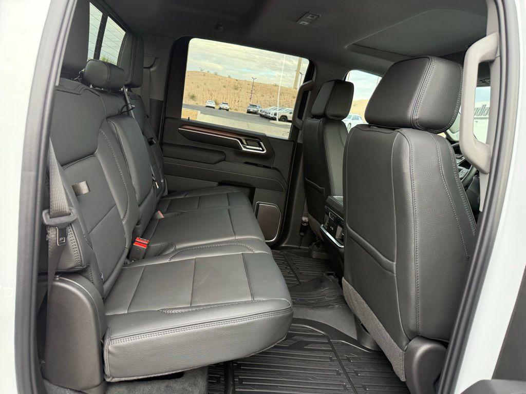 new 2026 GMC Sierra 3500 car, priced at $91,080