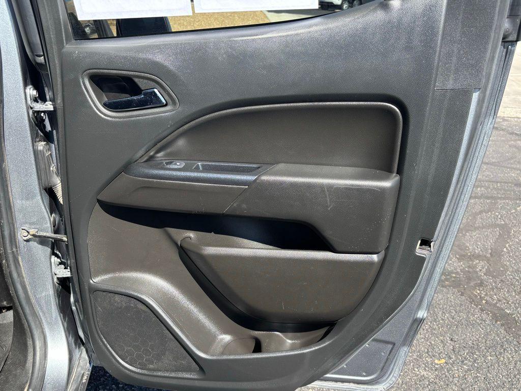 used 2022 Chevrolet Colorado car, priced at $18,174