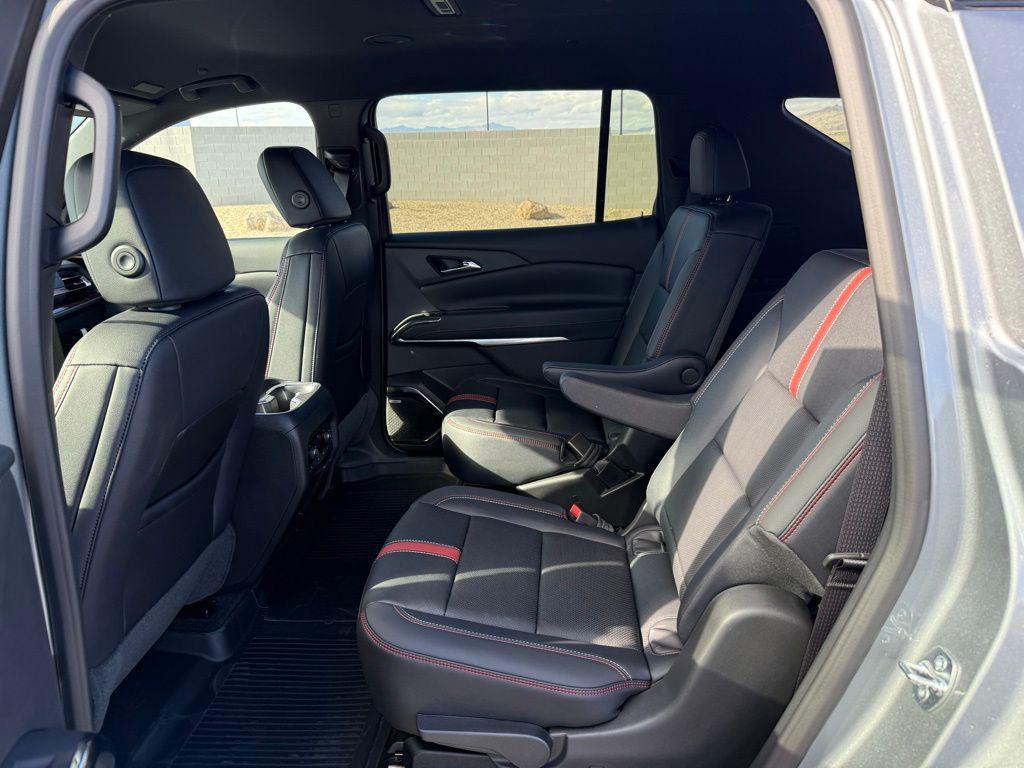 new 2026 Chevrolet Traverse car, priced at $56,247