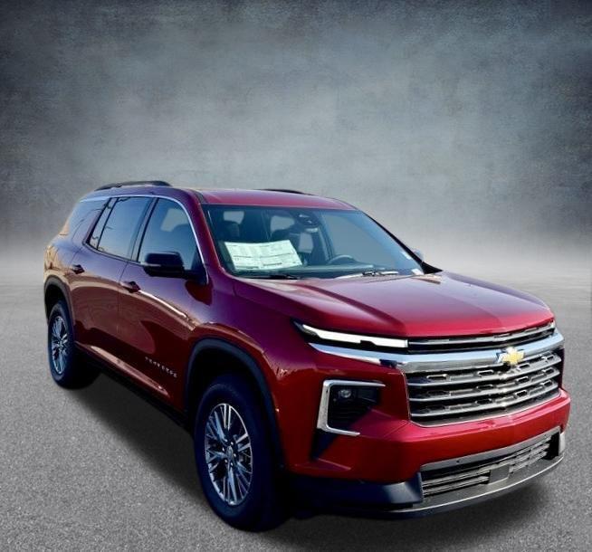 new 2025 Chevrolet Traverse car, priced at $43,910