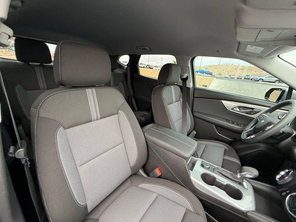 new 2026 Chevrolet Blazer car, priced at $36,844