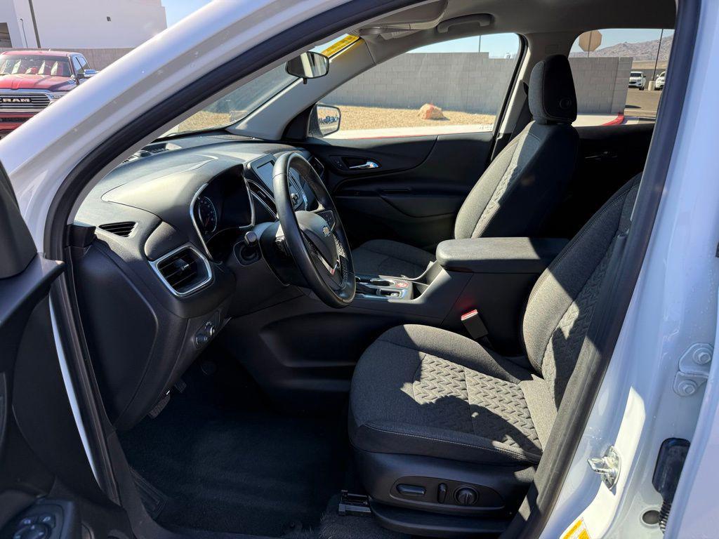 used 2024 Chevrolet Equinox car, priced at $20,106