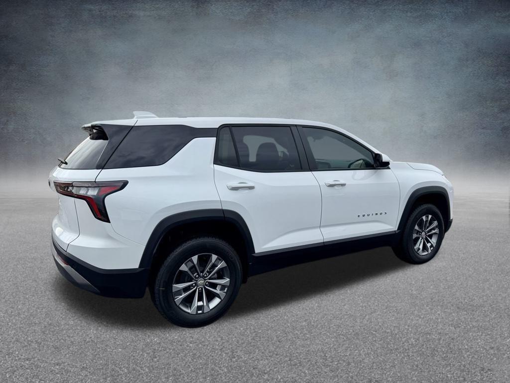new 2026 Chevrolet Equinox car, priced at $29,484