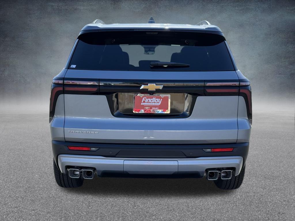 new 2026 Chevrolet Traverse car, priced at $43,894