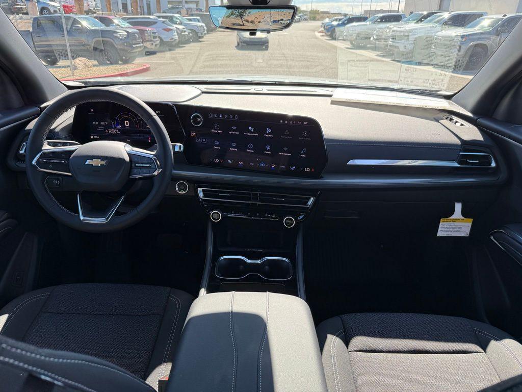 new 2026 Chevrolet Traverse car, priced at $43,894