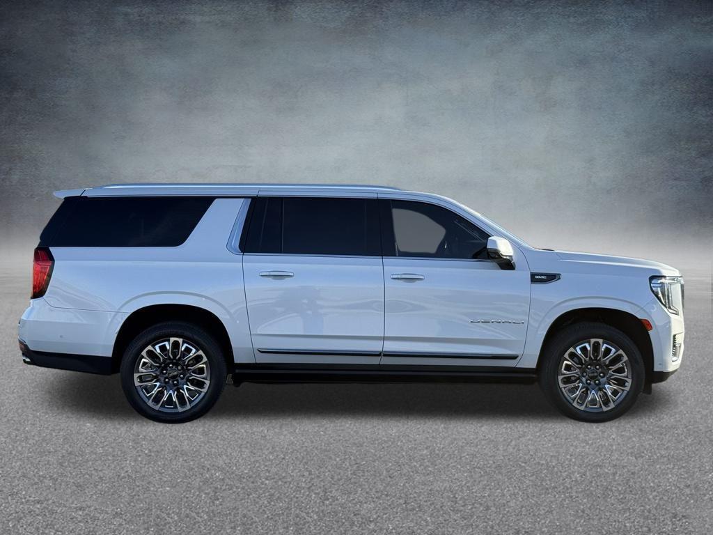 used 2023 GMC Yukon XL car, priced at $72,676
