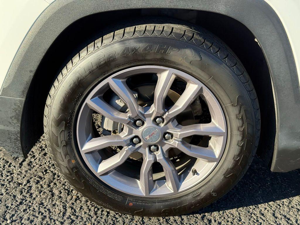 used 2023 GMC Terrain car, priced at $18,863