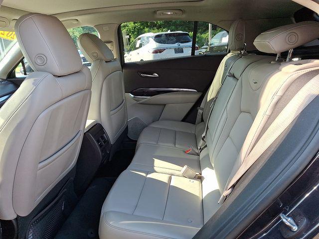 used 2022 Cadillac XT4 car, priced at $28,995