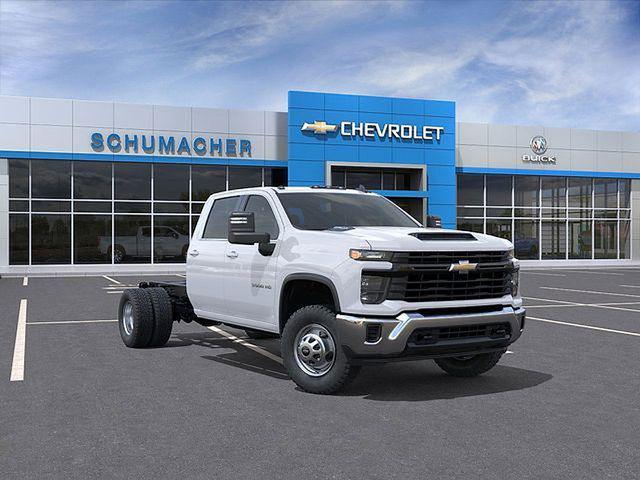 new 2025 Chevrolet Silverado 3500 car, priced at $55,488