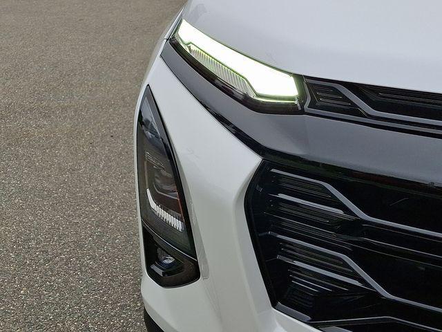 used 2025 Chevrolet Equinox car, priced at $34,500